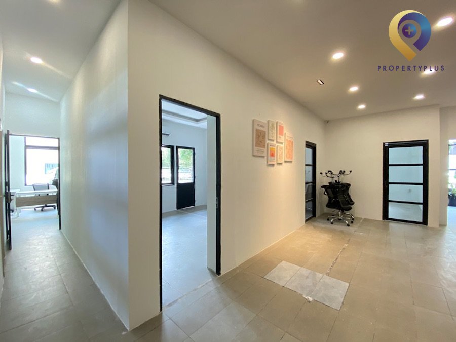Work Labs Ba Huyen Thanh Quan